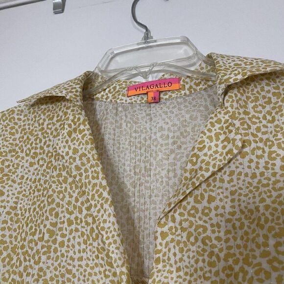 Vilagallo Back Button Short Sleeved Cotton Leopard Print Blouse Size 38/ Small - Picture 2 of 7